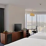 Crowne Plaza By Ihg Hotel 5*