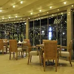 Hotel Crowne Plaza By Ihg 5*