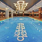 Crowne Plaza By Ihg Hotel