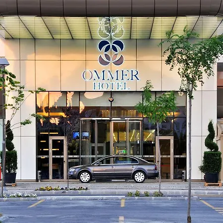 Crowne Plaza By Ihg 5*