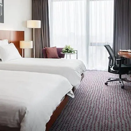 Crowne Plaza By Ihg 카이세리