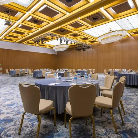 Hotel Crowne Plaza By Ihg