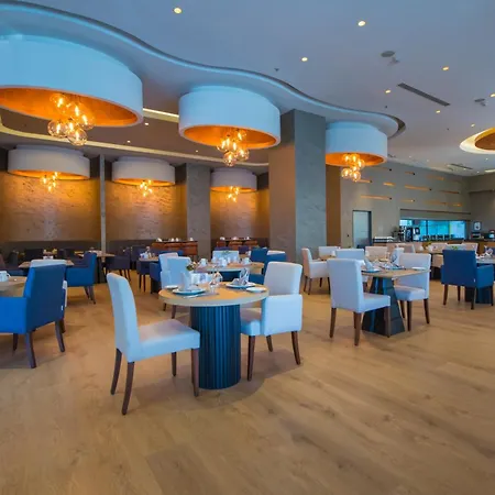 Hotel Crowne Plaza By Ihg