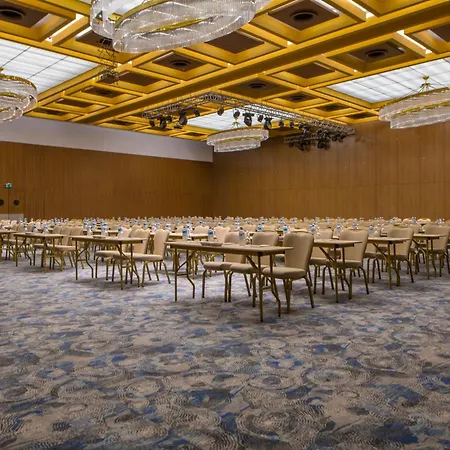 Hotel Crowne Plaza By Ihg 5*