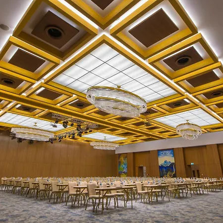 Hotel Crowne Plaza By Ihg