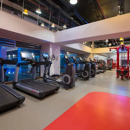 Crowne Plaza By Ihg Hotel 5*