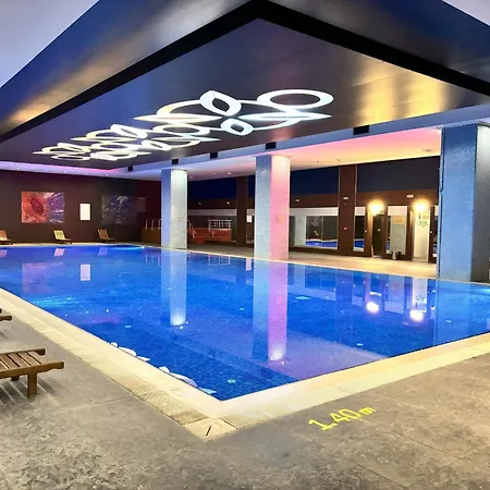 Отель Crowne Plaza By Ihg