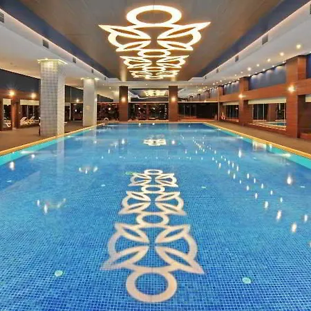 Crowne Plaza By Ihg Отель