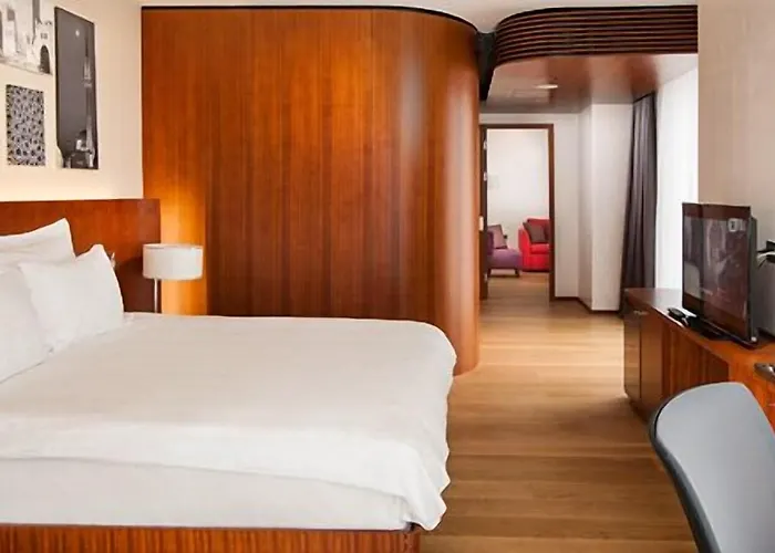 Hotel Crowne Plaza By Ihg 5*