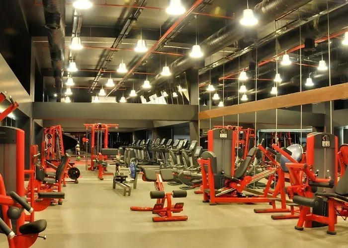 Crowne Plaza By Ihg Hotel 5*